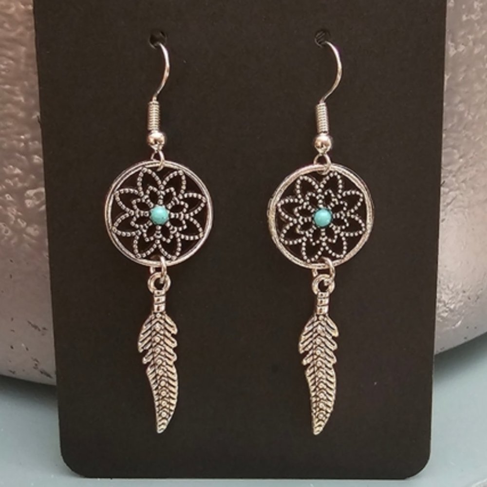 Blue Silver Dream Catcher Feather Earrings & Teardrop Studs